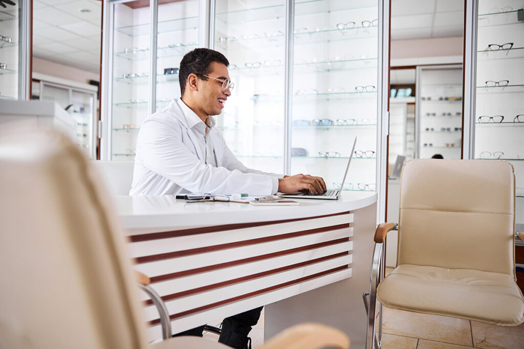 progettazione negozio di ottica